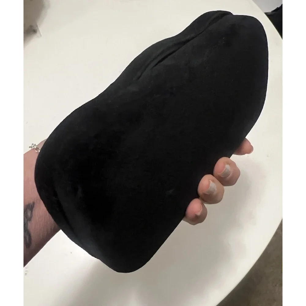 GUCCI eyeglasses case Black Velvet Silk Lined Light Blue. Can Be Used As Clutch